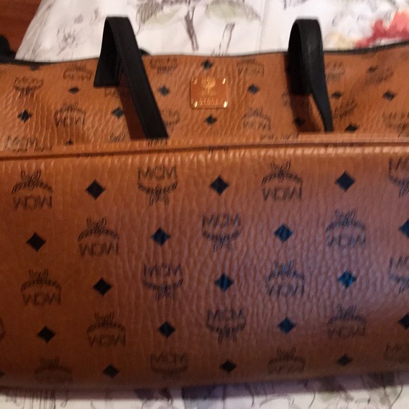 MCM Bag - Picture 6 of 6